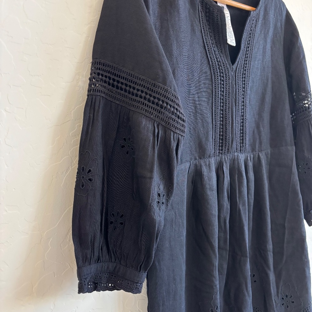 Tommy Bahama, Size XS St. Lucia Linen-Blend Split Neck Cover-Up Dress in black. - Picture 5 of 10